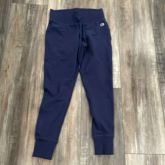 Champion Slim Fit Navy Jogger Size Medium - Picture 1 of 6